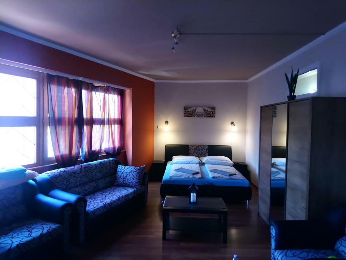 Retron Szinva-Lux Hotel Miskolc Exterior photo